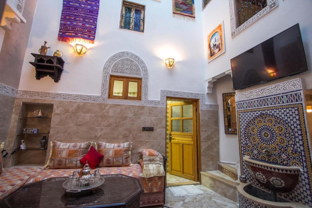 Dar Ismail Hotel Fez Bagian luar foto
